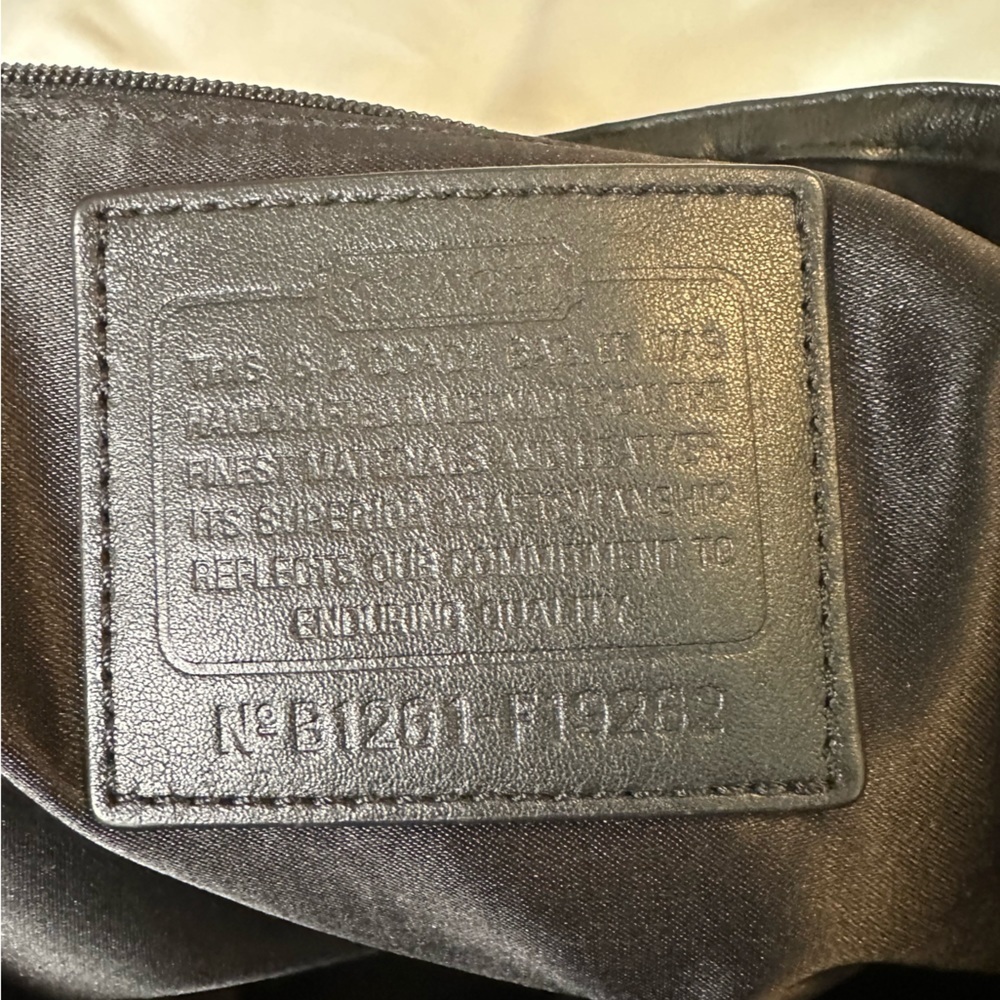 Coach Signature Logo North/South Purse-Tote-Satchel-Handbag - Picture 3 of 11